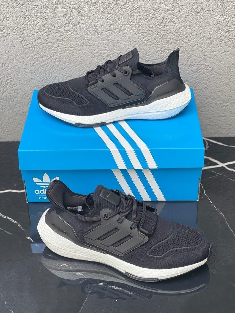 Adidas Boost Ultraboost22 — 3