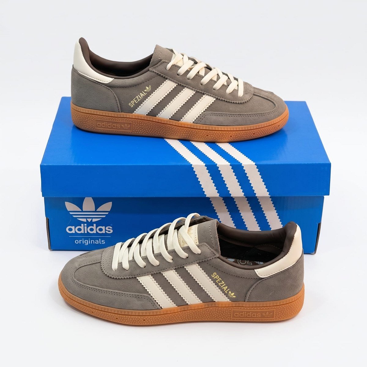 Adidas Spezial — 1