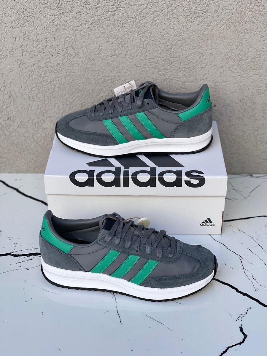 Adidas Sportwear RUN — 3