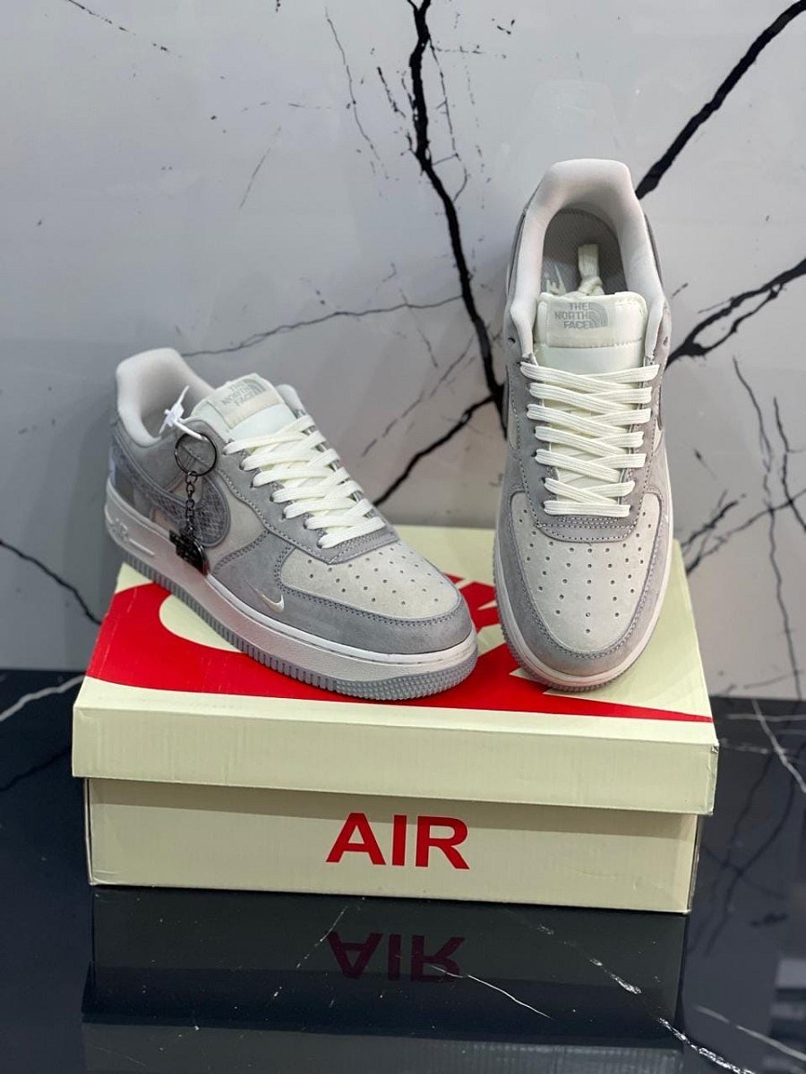 Air Force The North Face — 2