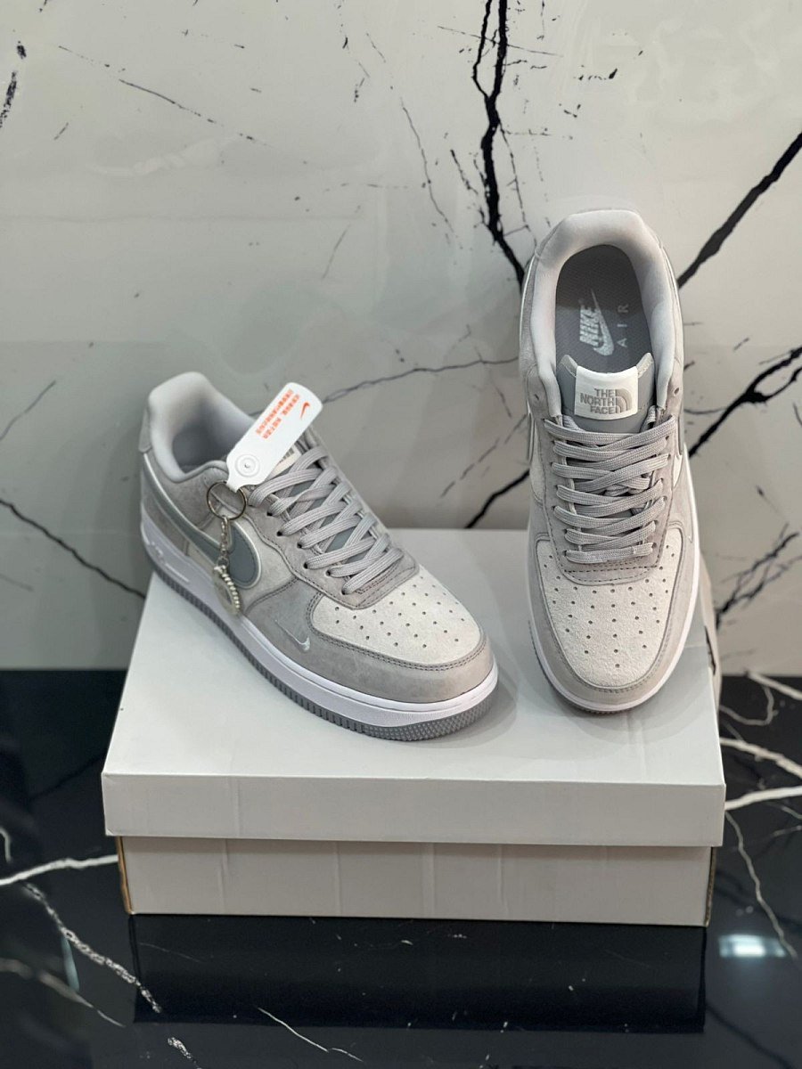 Air Force The North Face — 2