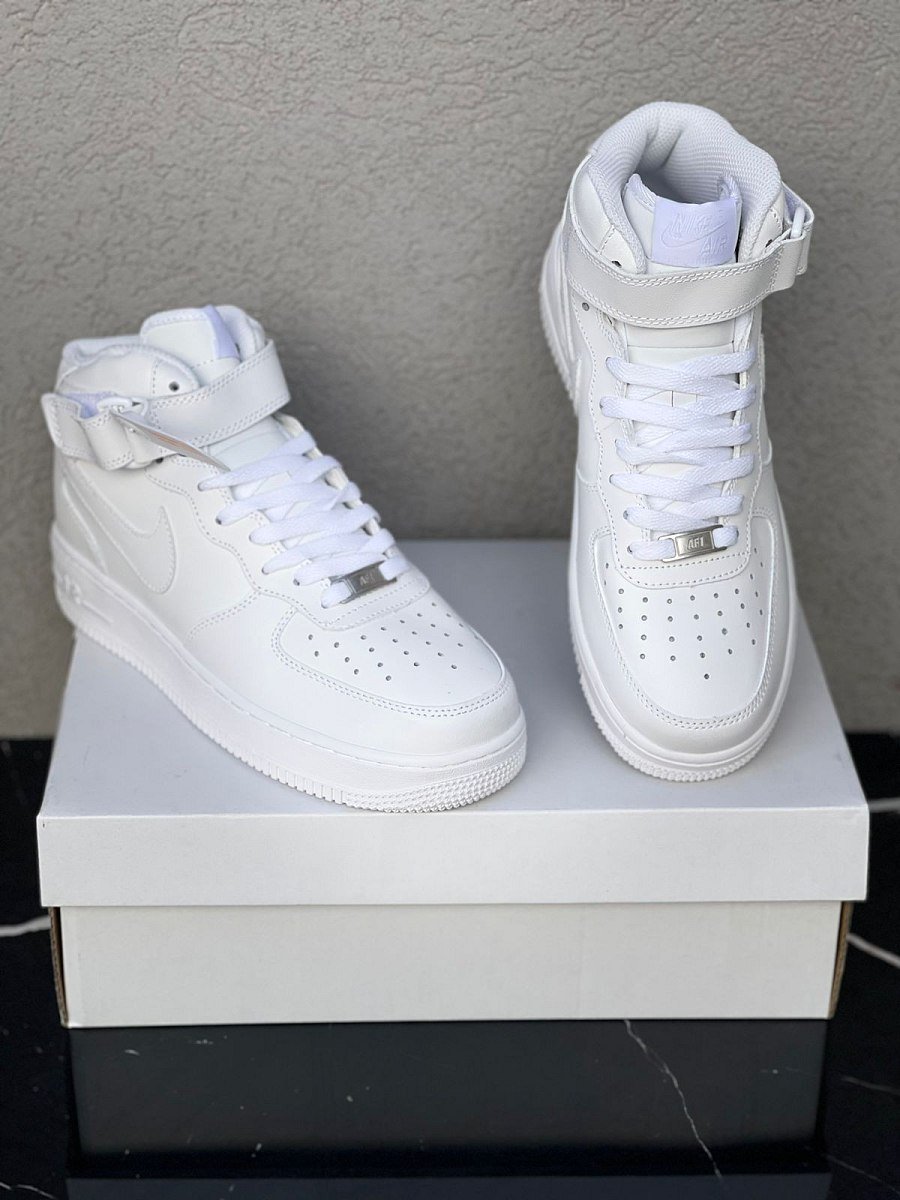Air Force Triple White — 2