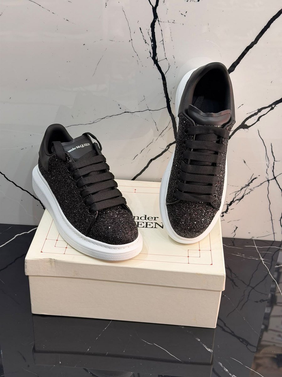 Alexander Mcqueen Black Glitter — 2