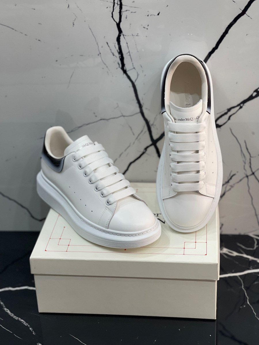 Alexander Mcqueen White/black — 2