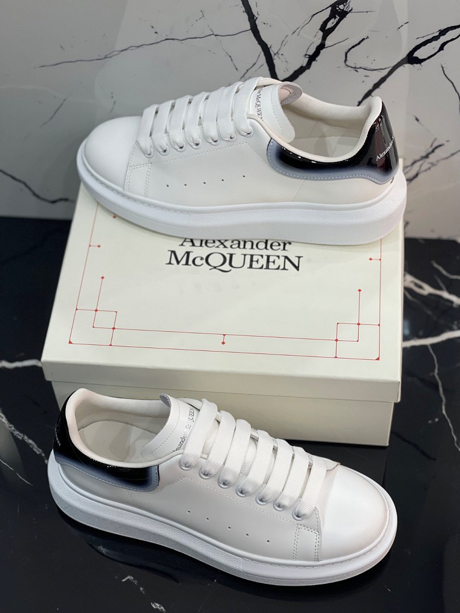 Alexander Mcqueen White/black — 3