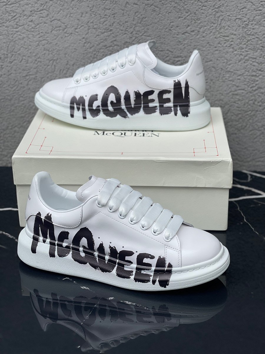 Alexander Mcqueen White Graffiti Black — 3