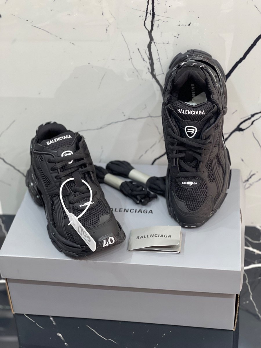 Balenciaga Runner Sneaker — 2