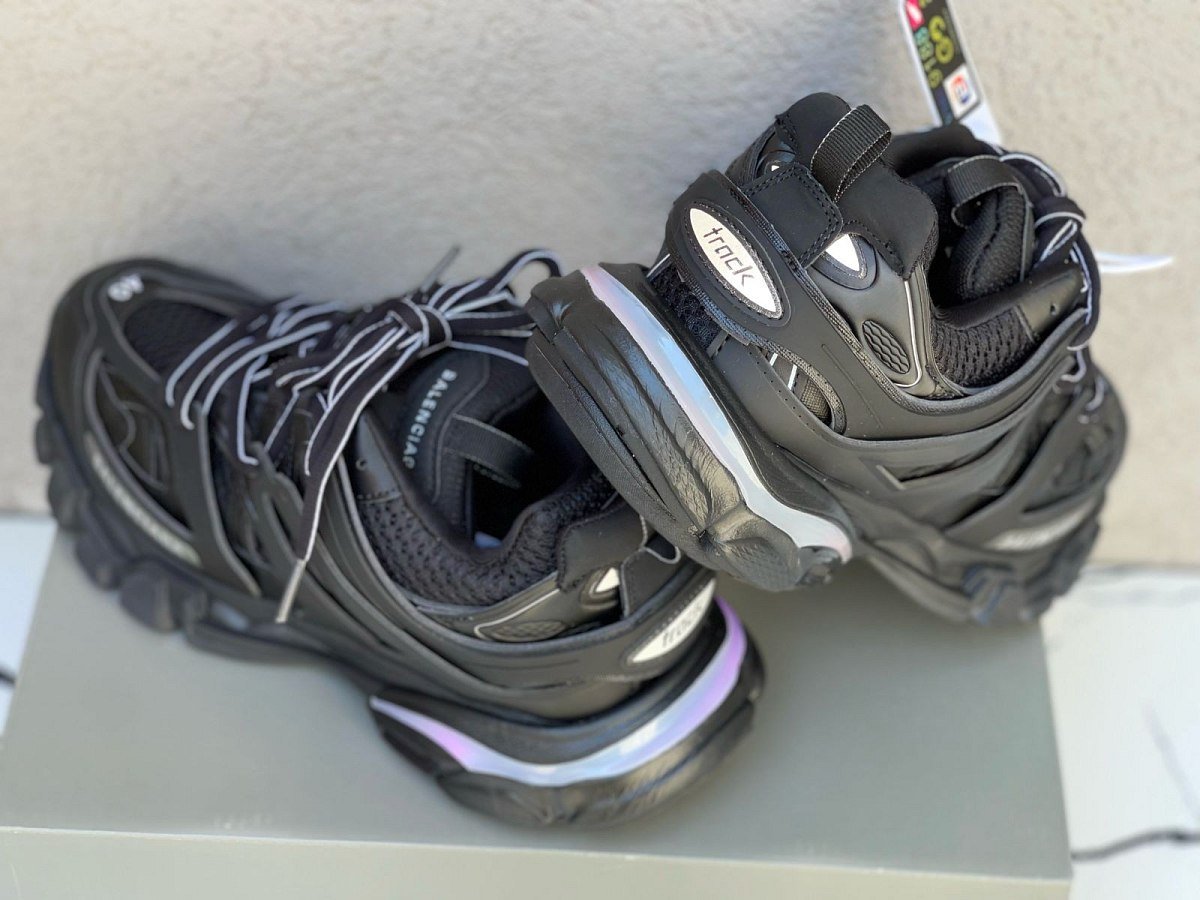 Balenciaga Track Led Black — 2
