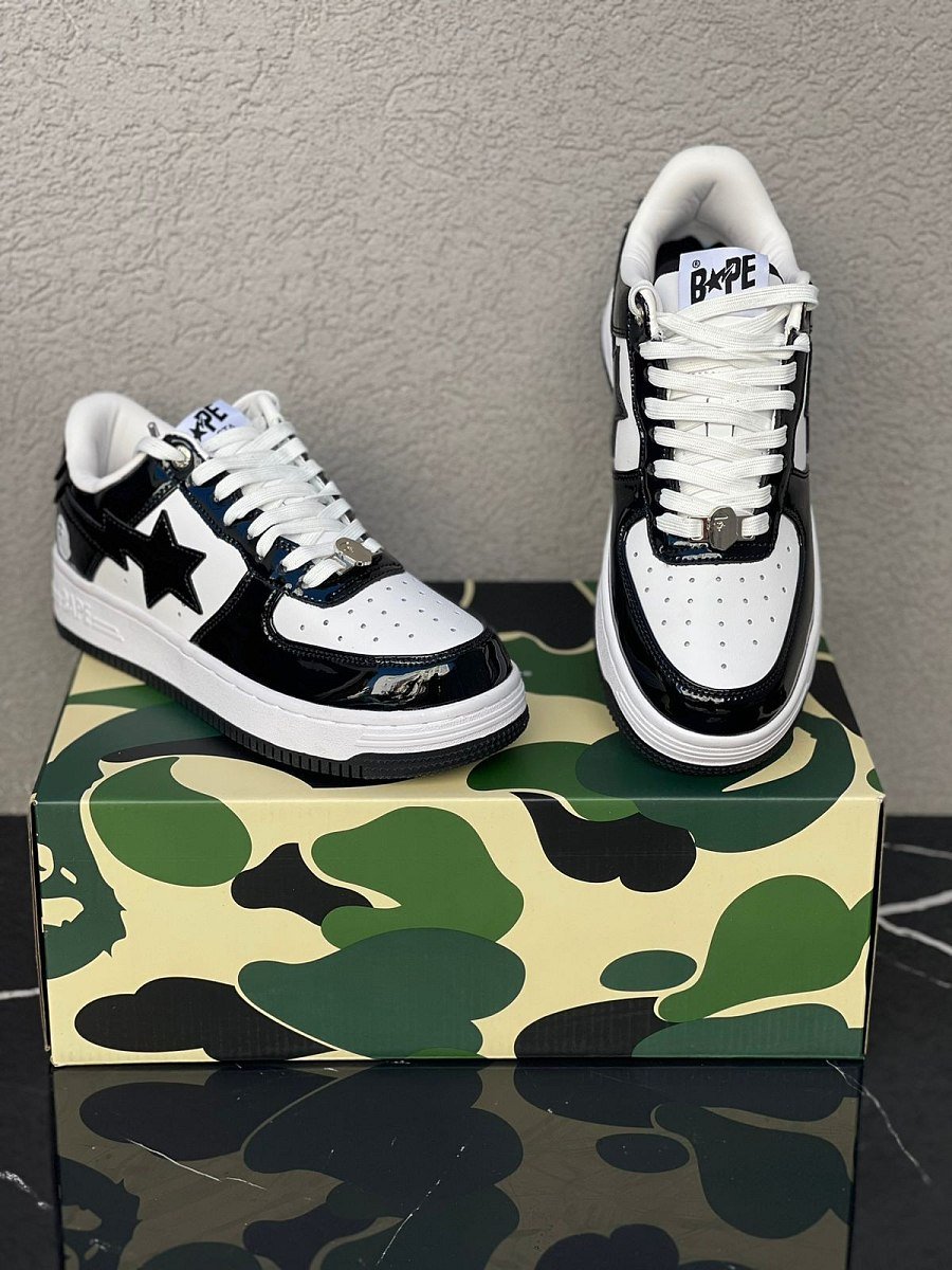 BAPE STA black/white — 2