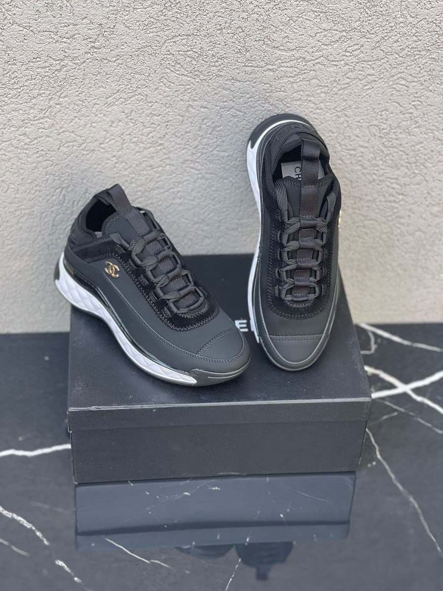 Channel Runner Black — 2