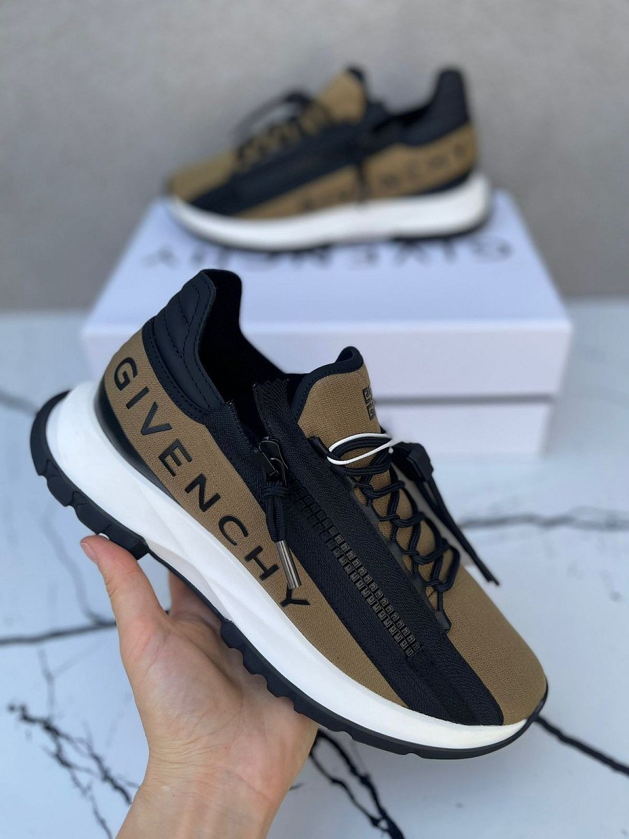 Givenchy Spectre Runner — 2