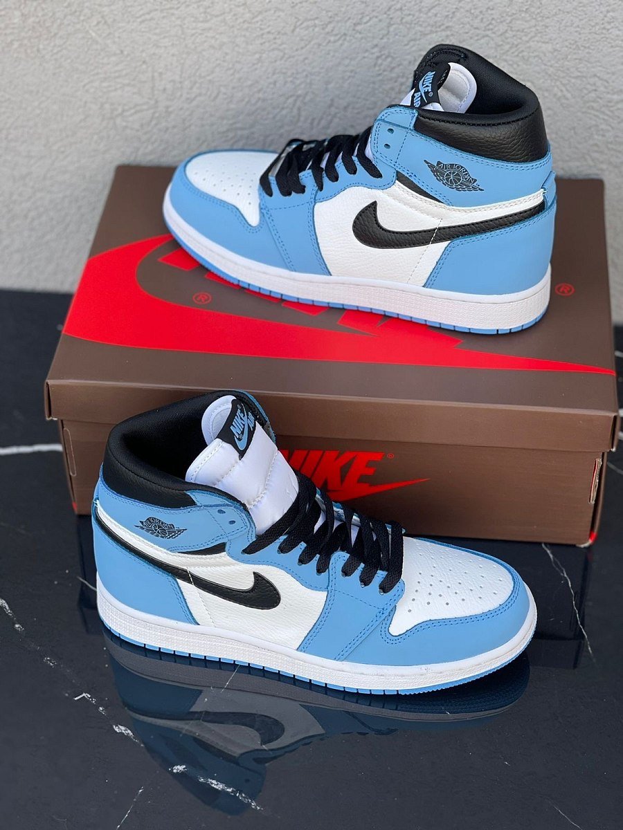 Jordan 1 Retro High OG University Blue — 3