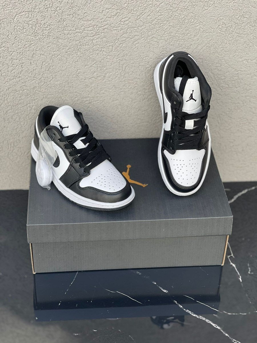 Jordan 1 Low Panda — 2