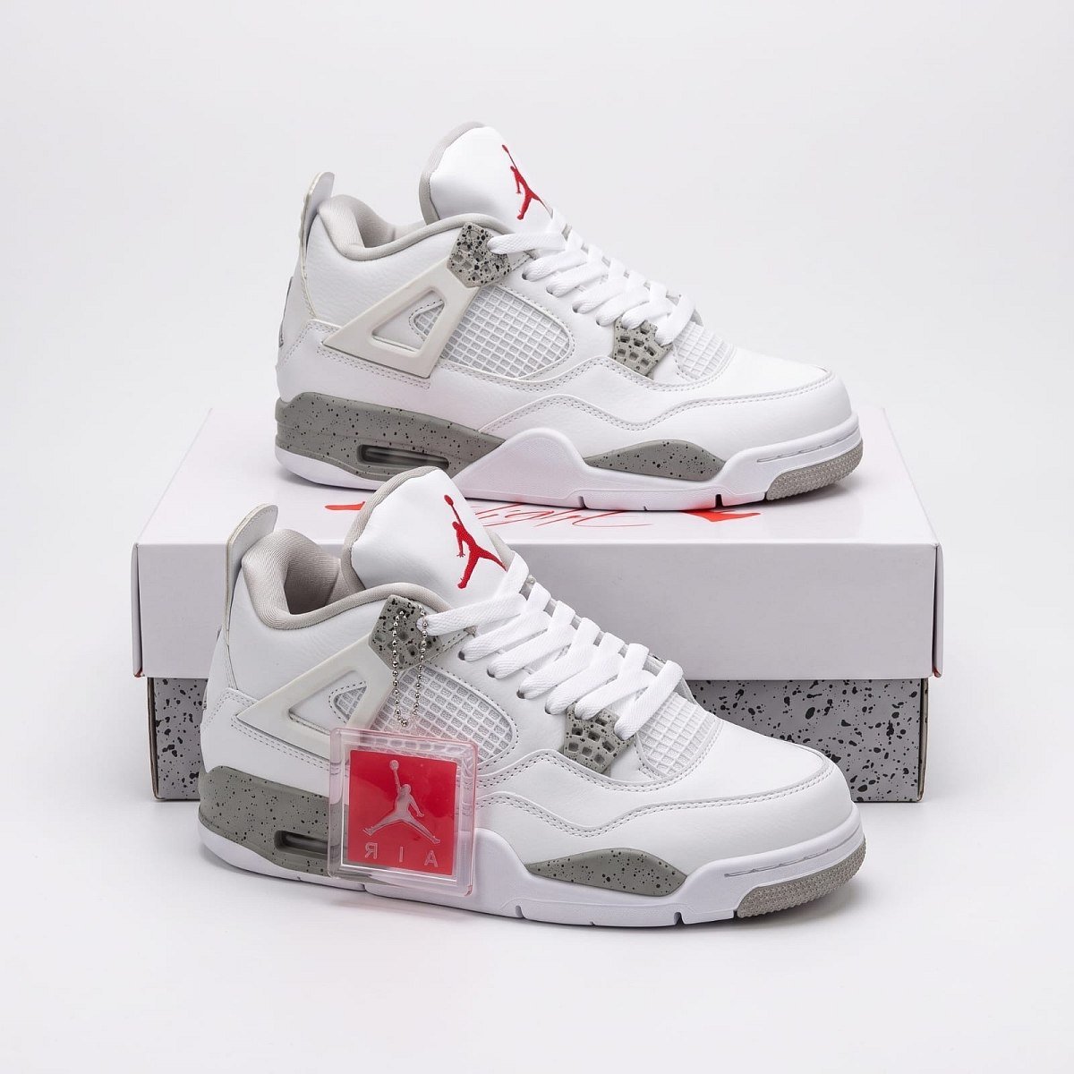 Jordan 4 Retro White Oreo — 1