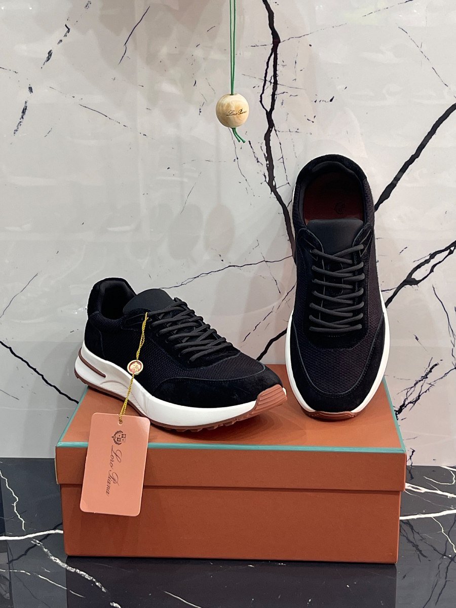 Loro Piana Weekend Walk Black — 2