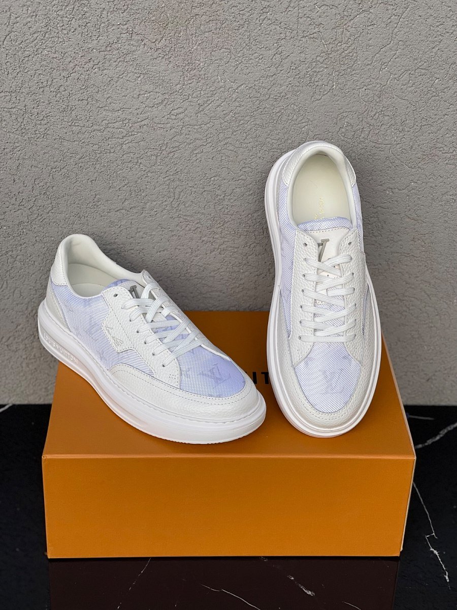 Louis Vuitton Beverly Hills — 2