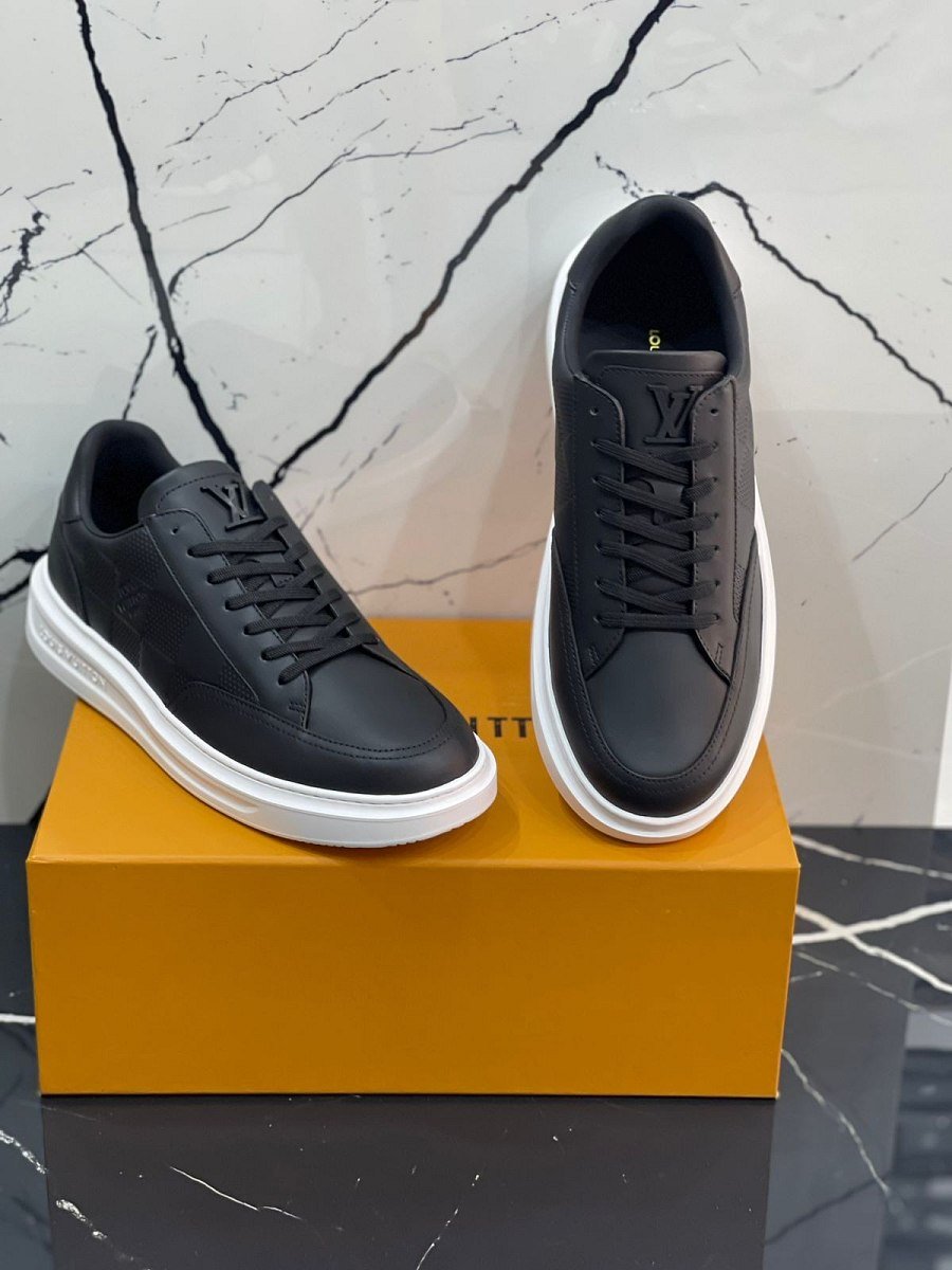 Louis Vuitton Beverly Hills — 2