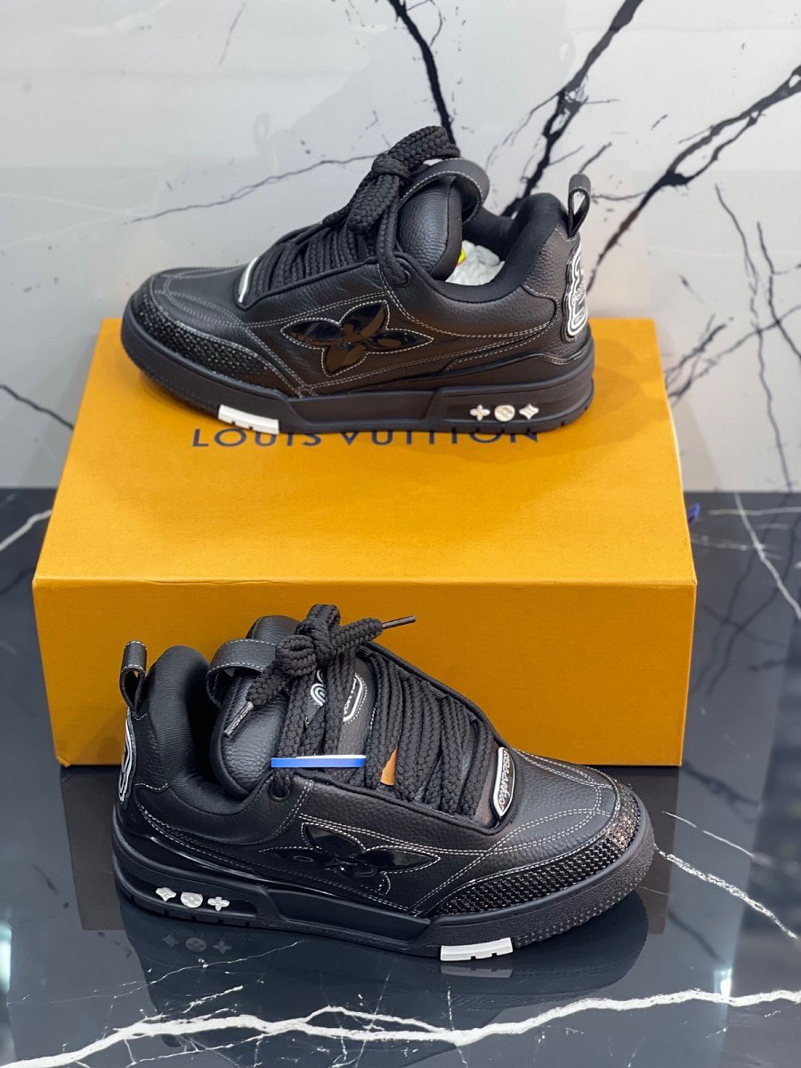Louis Vuitton Leather Triple Black — 3