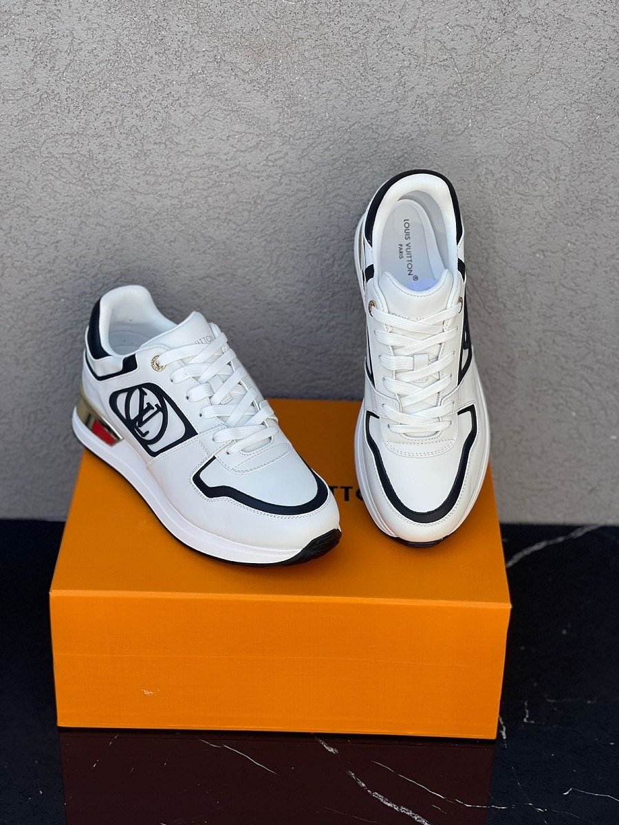 Louis Vuitton Neo Run Away — 2