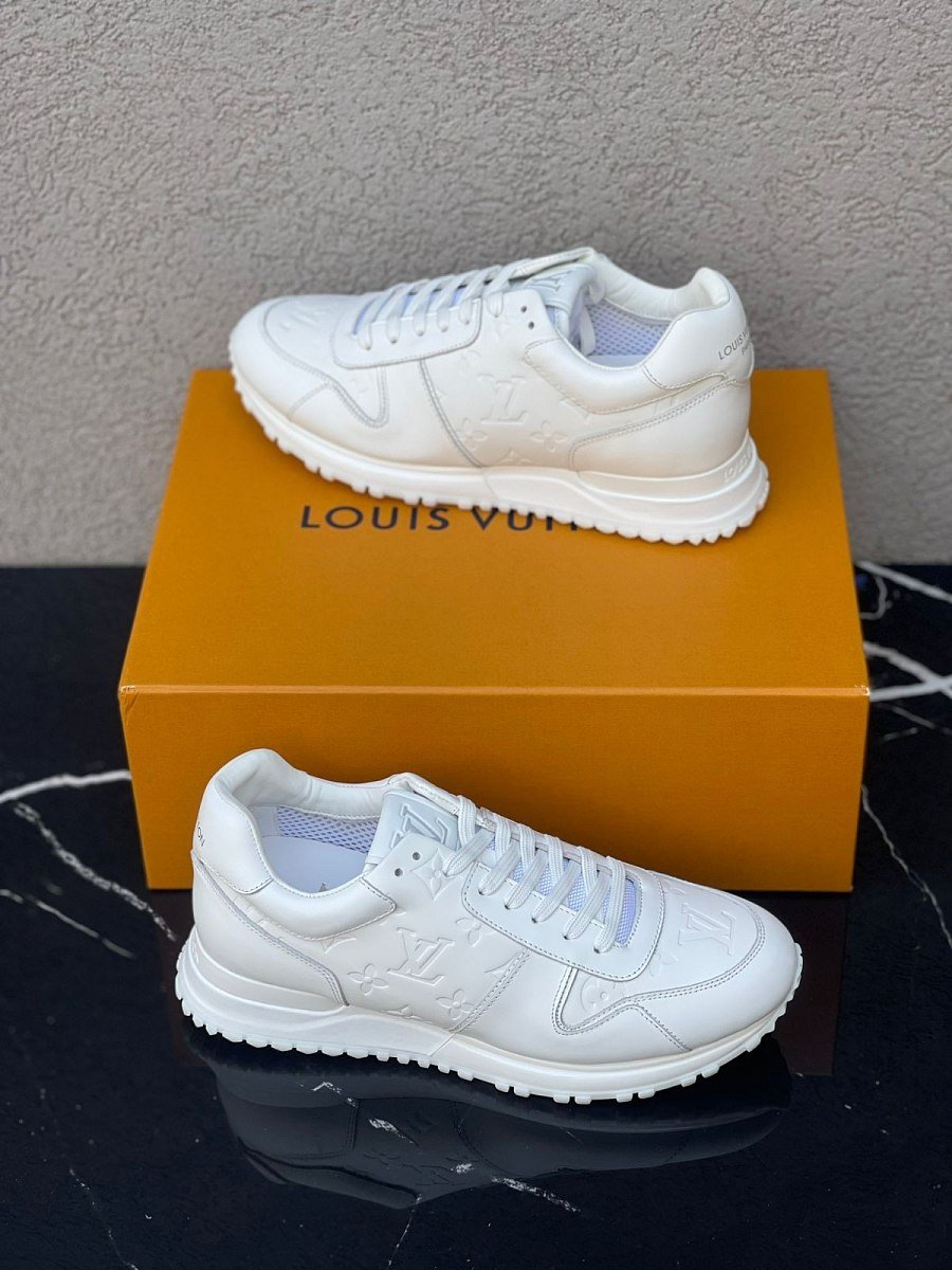 Louis Vuitton Run Away — 3