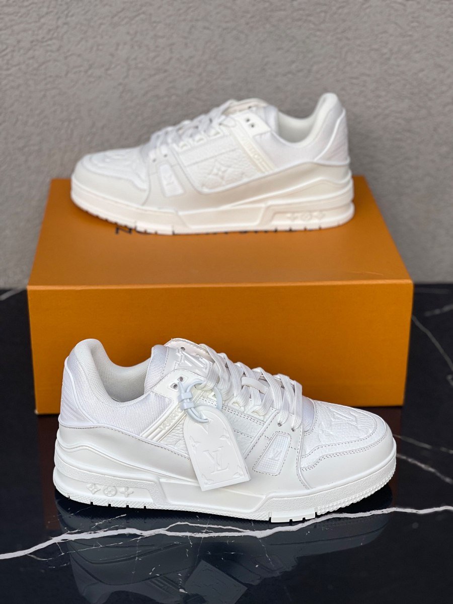 Louis Vuitton Trainer All White — 2