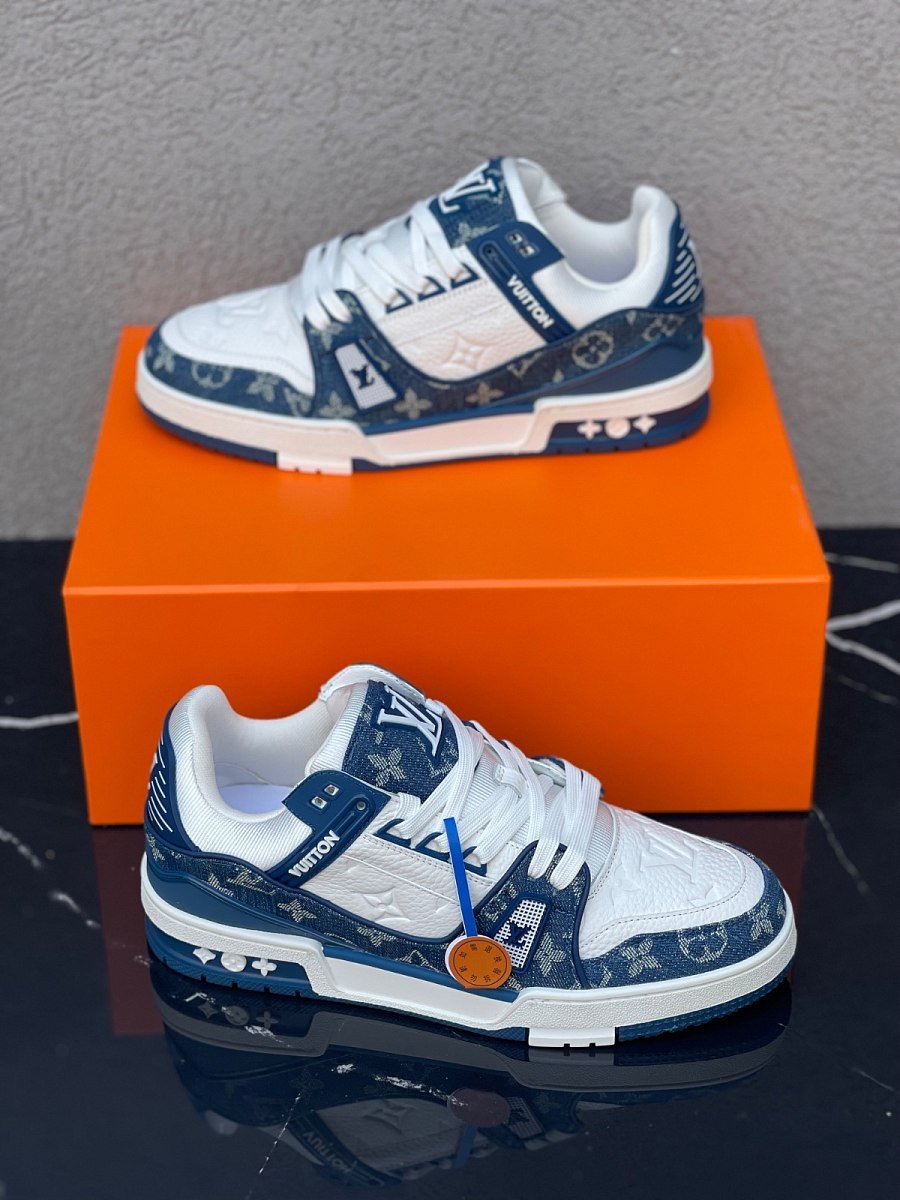 Louis Vuitton Trainer Blue Jeans — 3