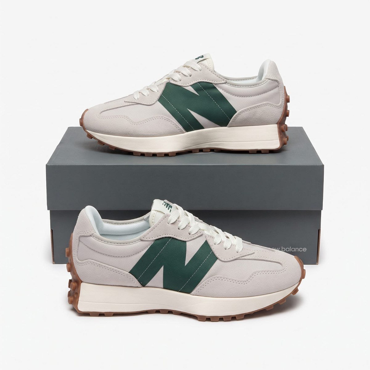New Balance 327 — 1