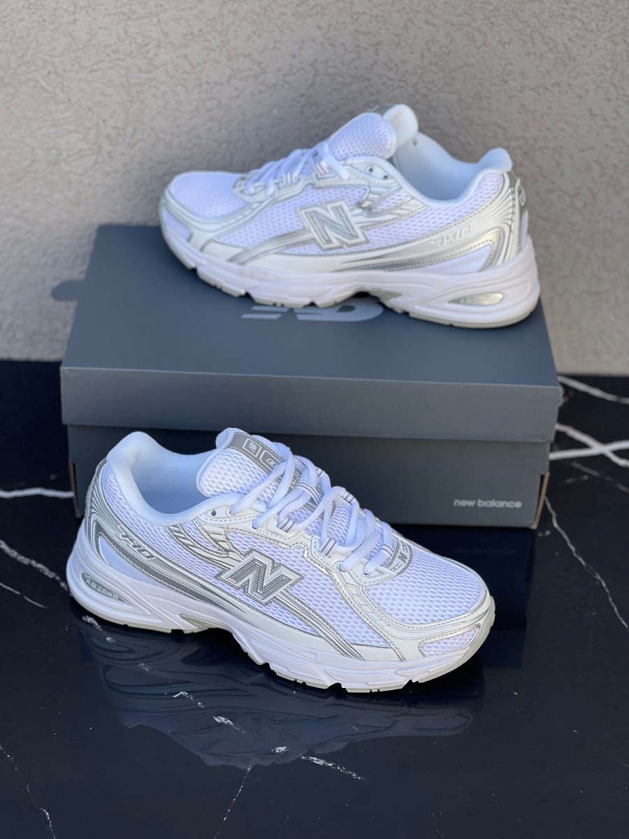 New Balance 740 White — 3