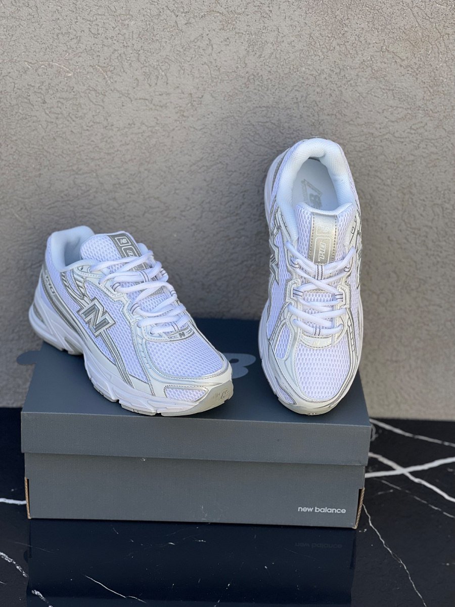 New Balance 740 White — 2