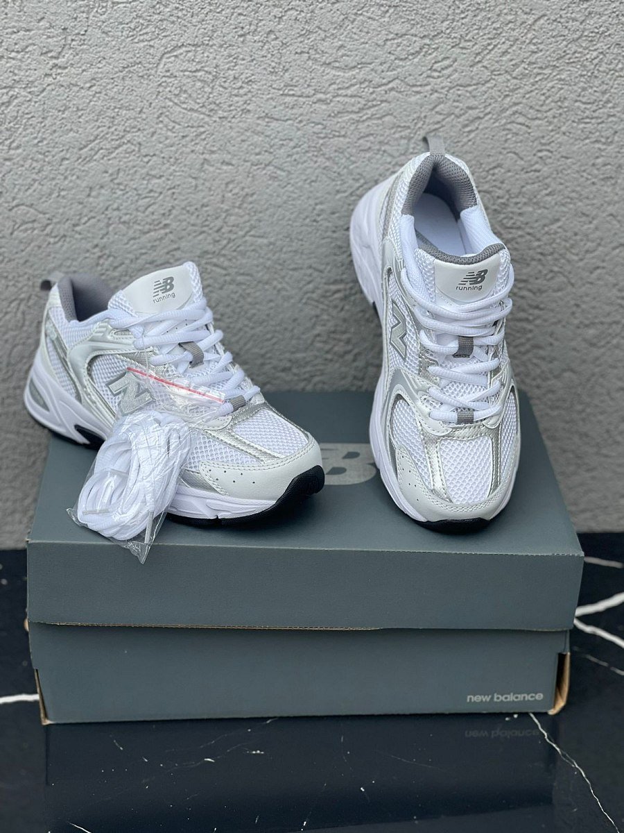 New Balance White Silver Metallic — 2