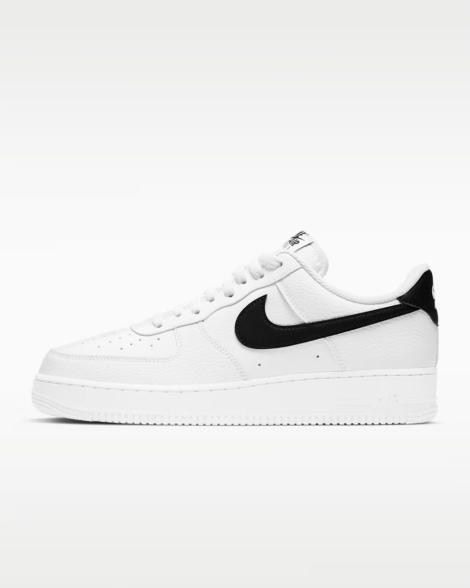 Nike AF1 '07 White & Black — 1