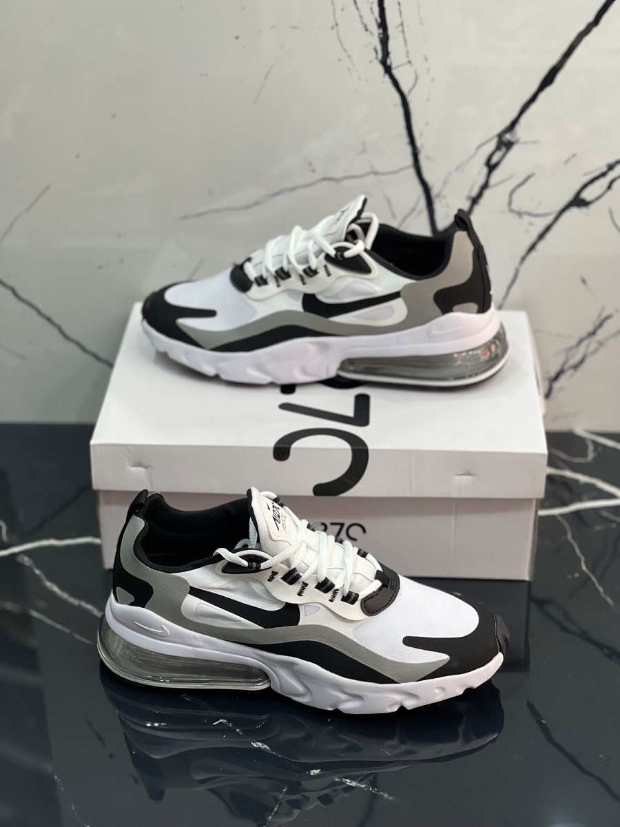 Nike Air Max 270 React — 2