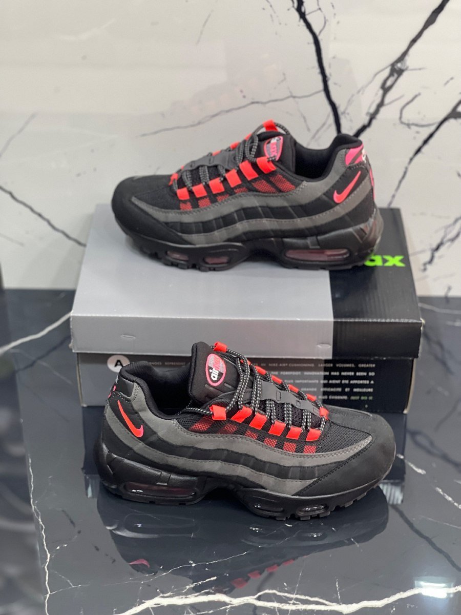 Nike Air Max 95 Black/Smoke  Grey/Gym Red — 2