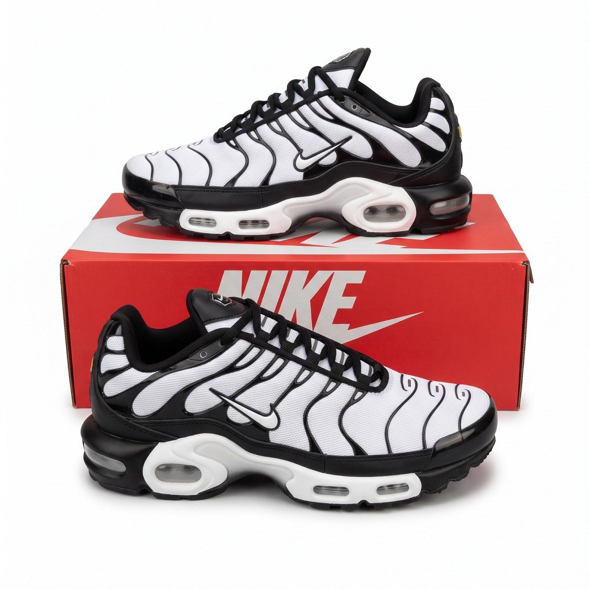 Nike Air Max Airmax Plus Oreo — 1