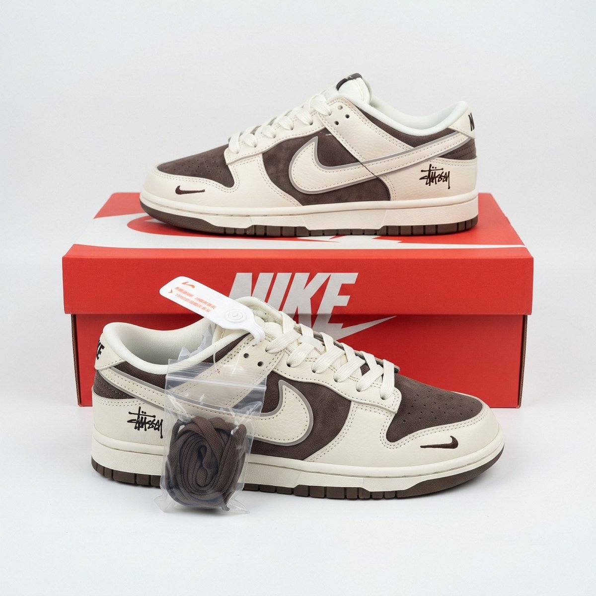 Nike Dunk Loghi stüssy — 1