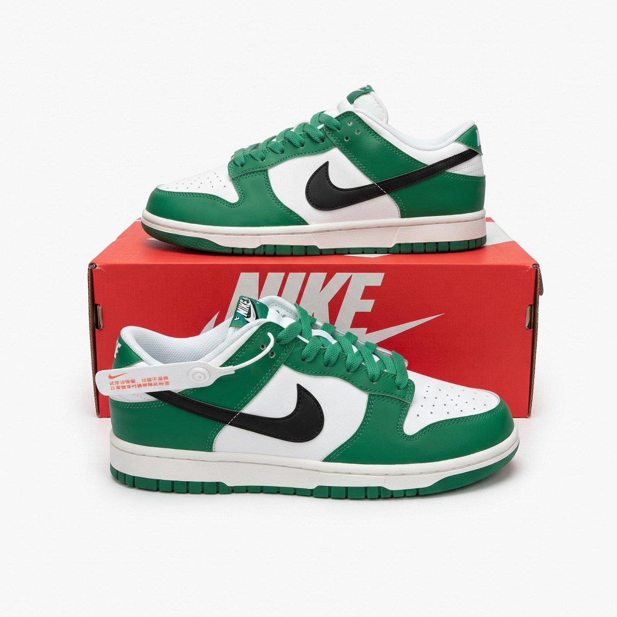 Nike Dunk Nike Dunk — 1