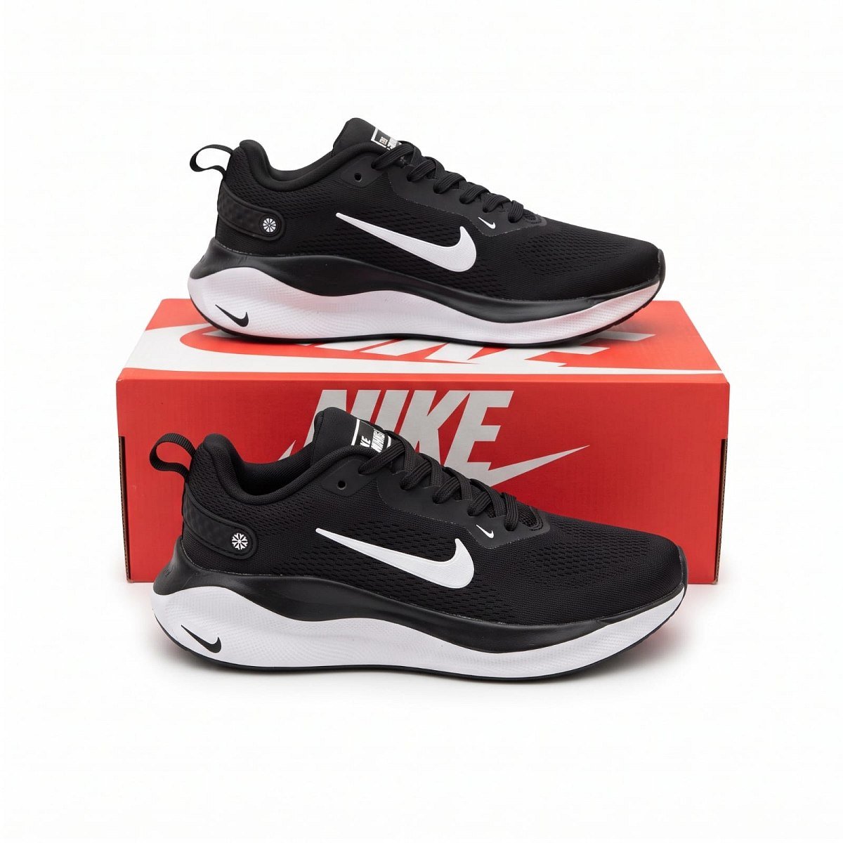 Nike Structure 26 — 1