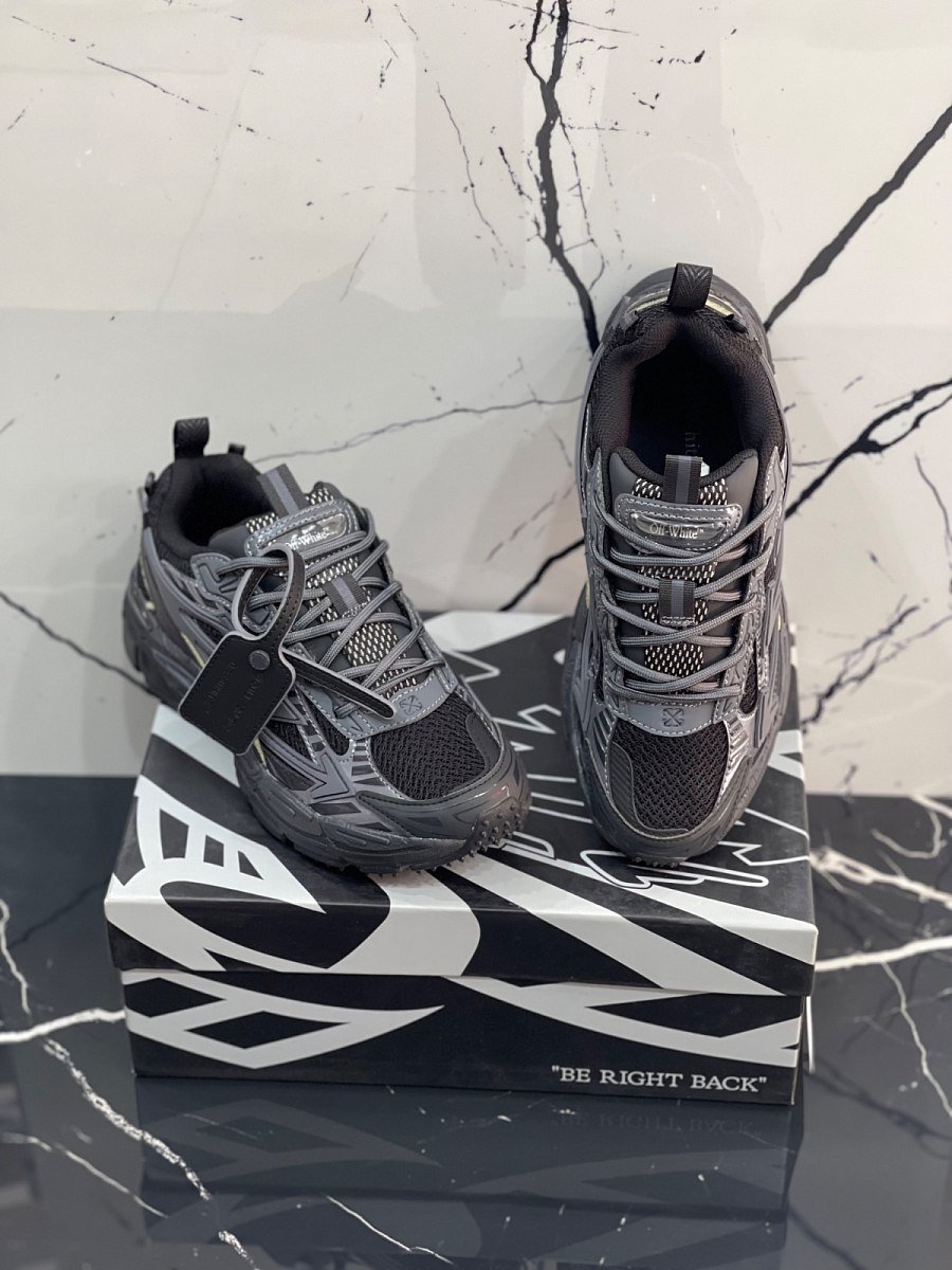 Off-White Be Right Back Black — 2