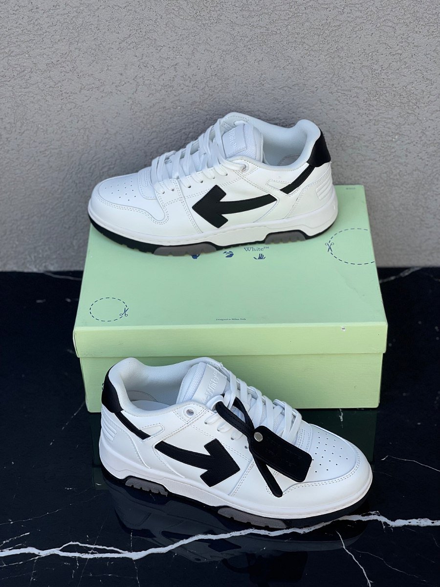 Off-White Out Of Office — 3