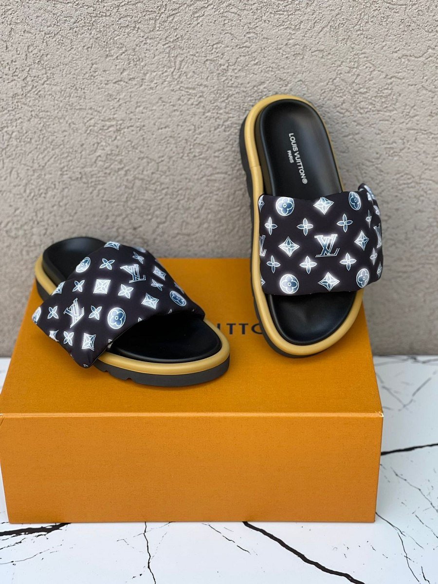 Slippers Luis Vuitton — 2