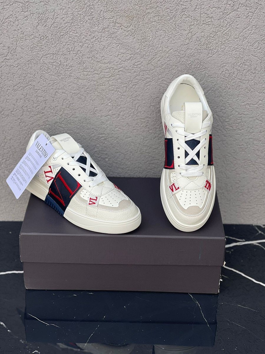 Valentino Valentino Garavani — 2