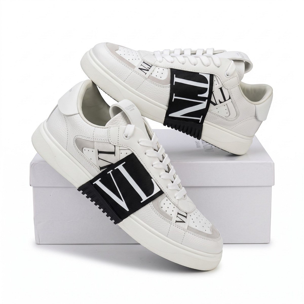 Valentino Valentino Garavani — 1
