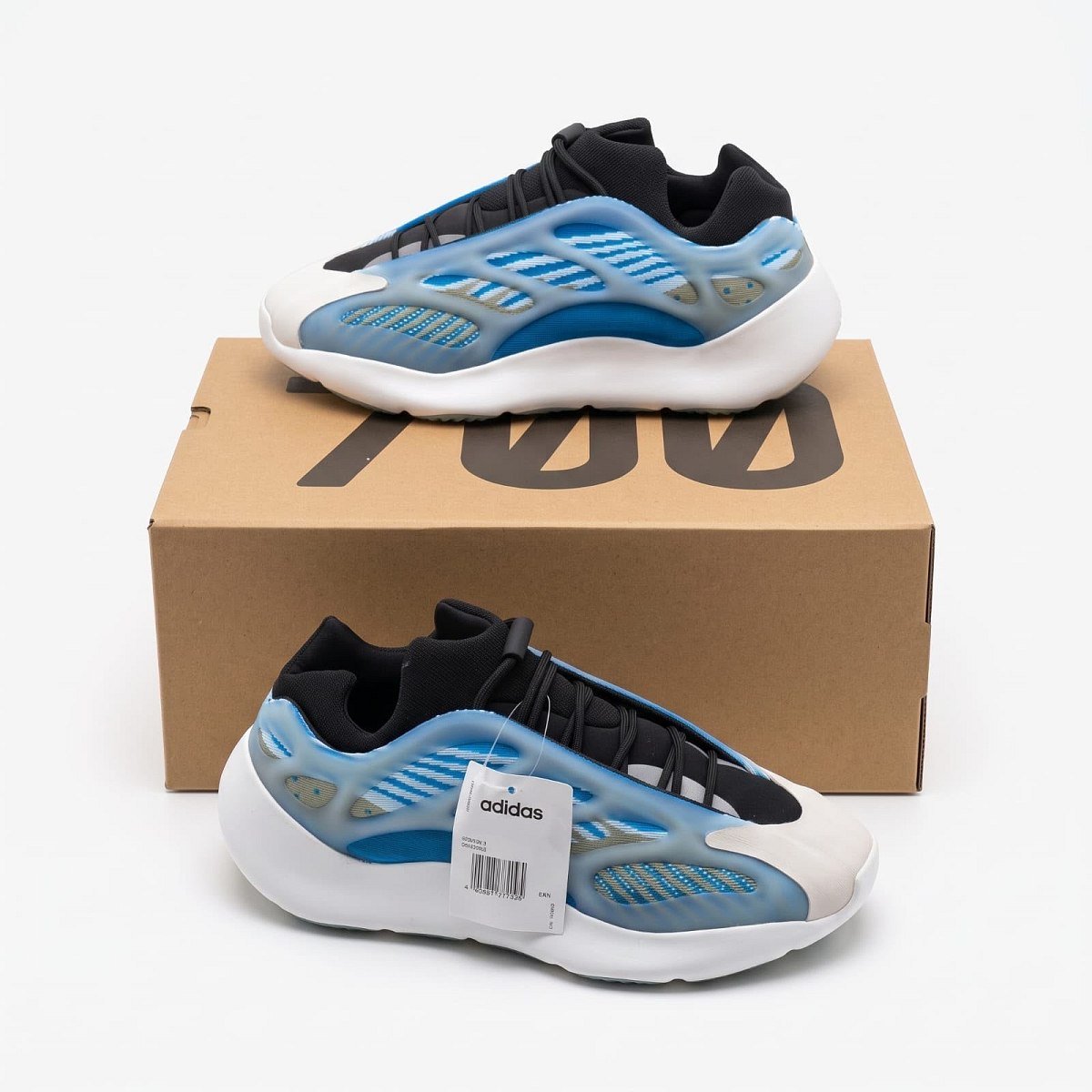 Yezzy Boost 350 700 V3 Alvah — 1