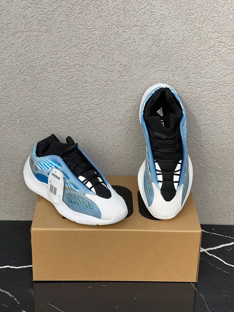 Yezzy Boost 350 700 V3 Alvah — 2