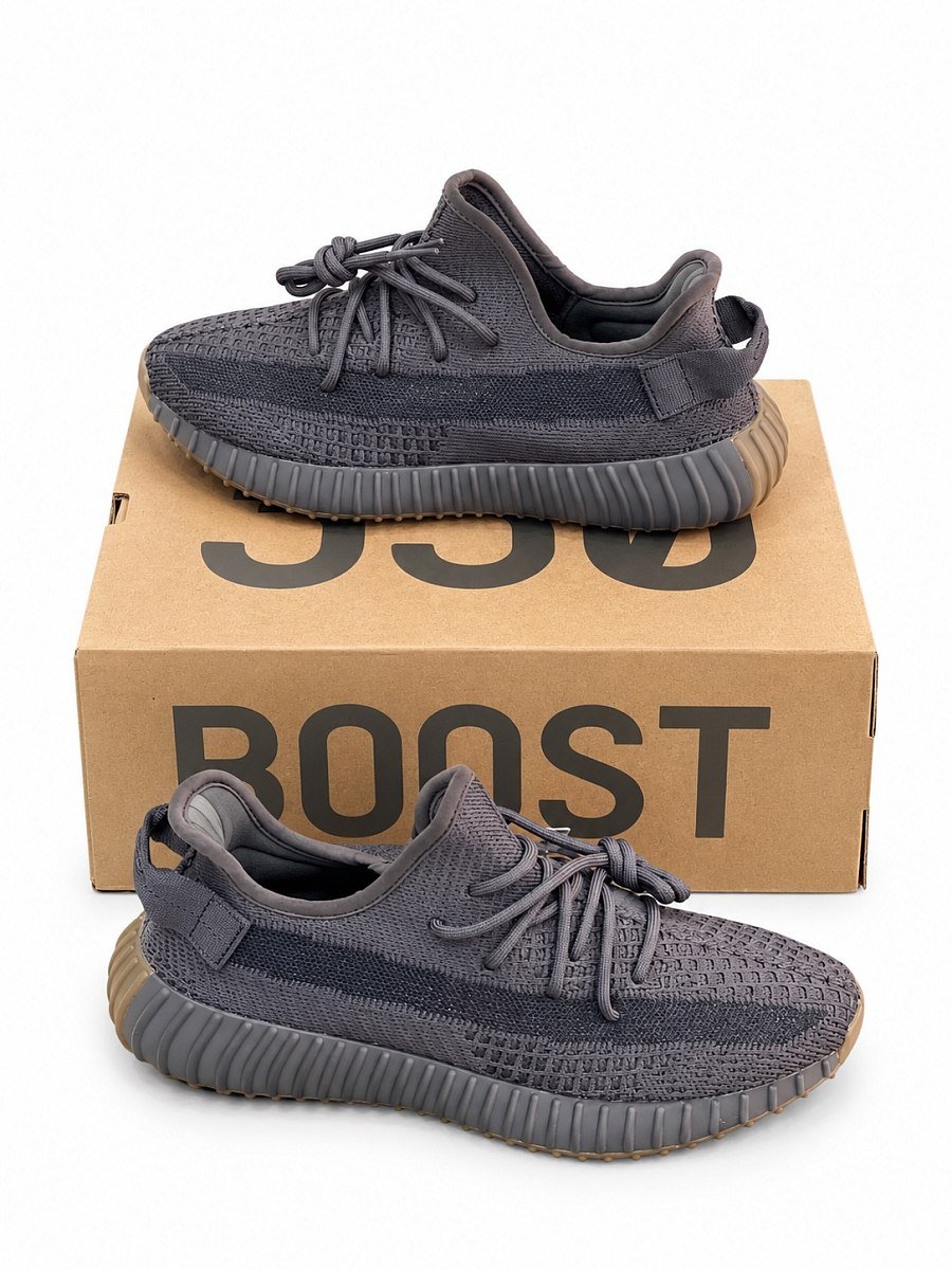Yezzy Boost 350 V2 Cinder — 1